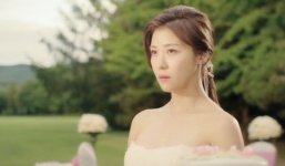 Ha Ji Won từng bị hôn phu bỏ rơi trong ngày cưới